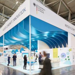 NIKLAS SANDERS
KONZEPT TEXT STRATEGIE